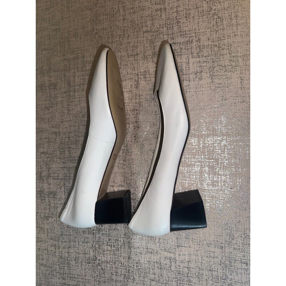 Bettye Muller White Leather Block Heel Pumps - Picture 4 of 13